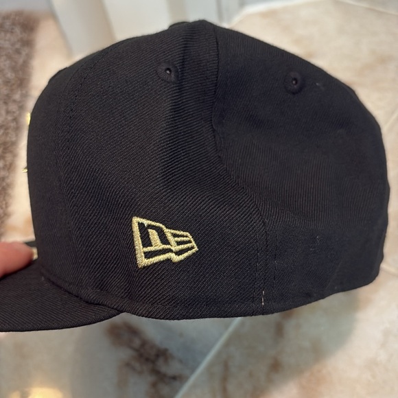 Seattle Mariners New Era Marvel Infinity Stones Cap 59Fifty Fitted RARE Size 7.5 - Picture 5 of 8